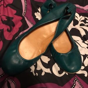 ONLY WORN ONCE! Forever 21 Babydoll Flats